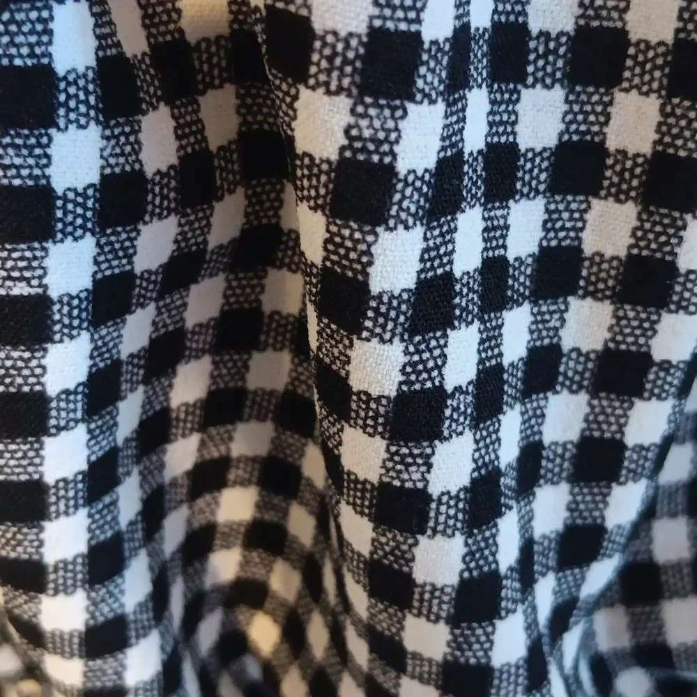 Monteau Los Angeles Checked Dress. Cottagecore. Peasant. Gingham - Picture 11 of 12